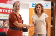 Los establecimientos de Cash Lepe y Dia’Or se adhieren al Sistema Arbitral de Consumo de la Diputación de Huelva