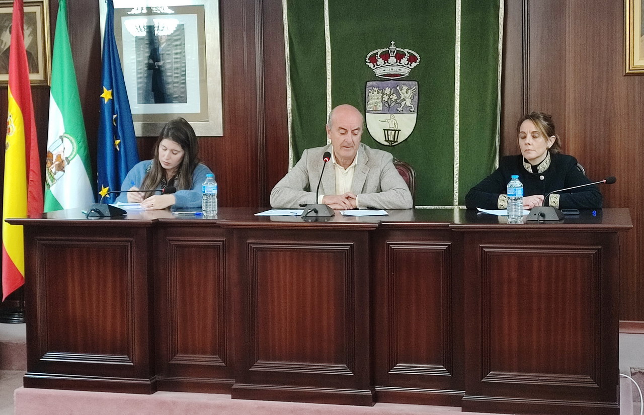 El Pleno del Ayuntamiento de Lepe aprueba por unanimidad los Honores y Distinciones de la Ciudad 2023